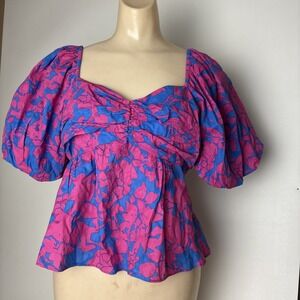 Free the Roses Top M NWT Floral Puff Sleeve open back spring summer New